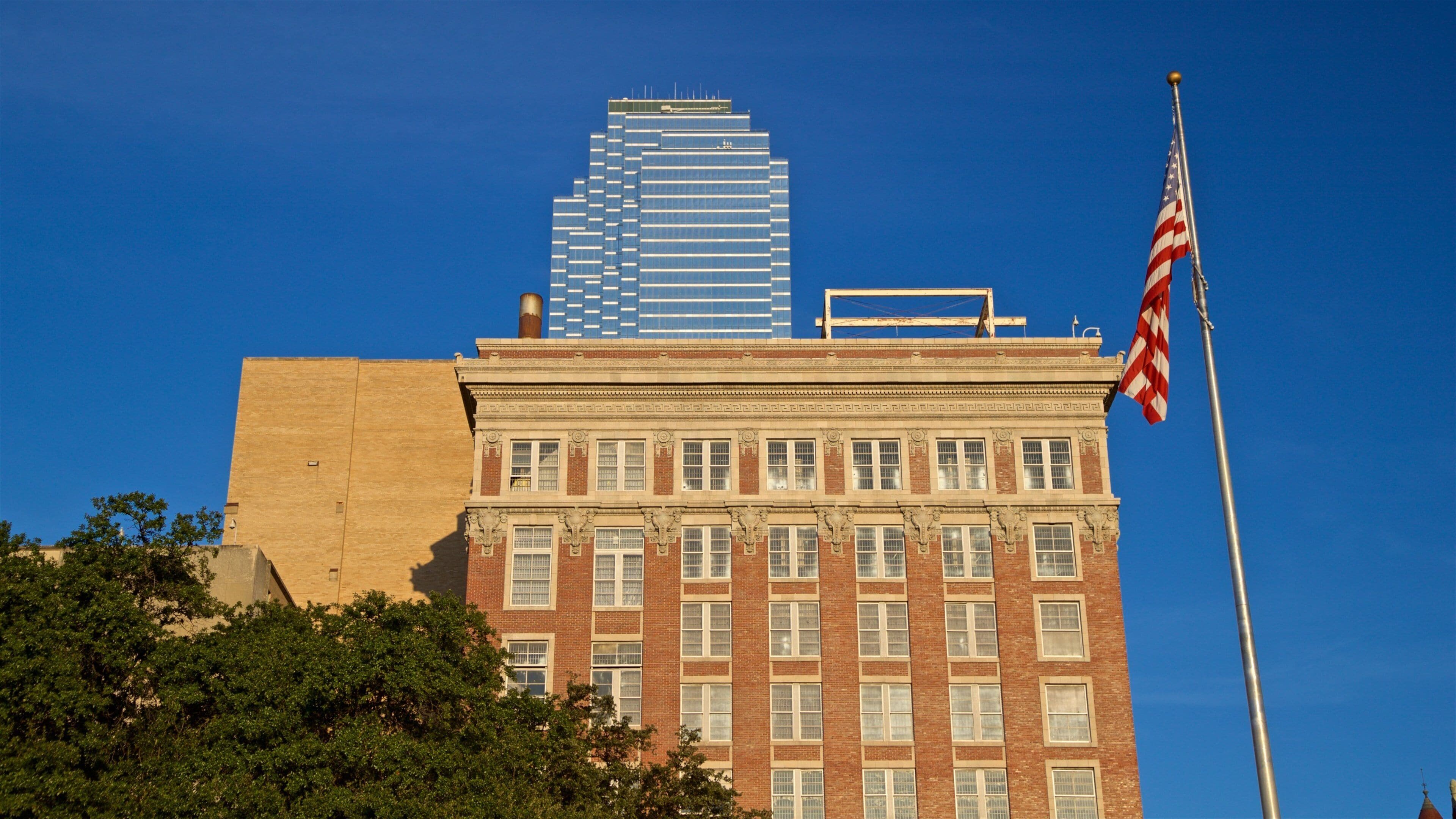 Basketball court services in Richardson, TX
